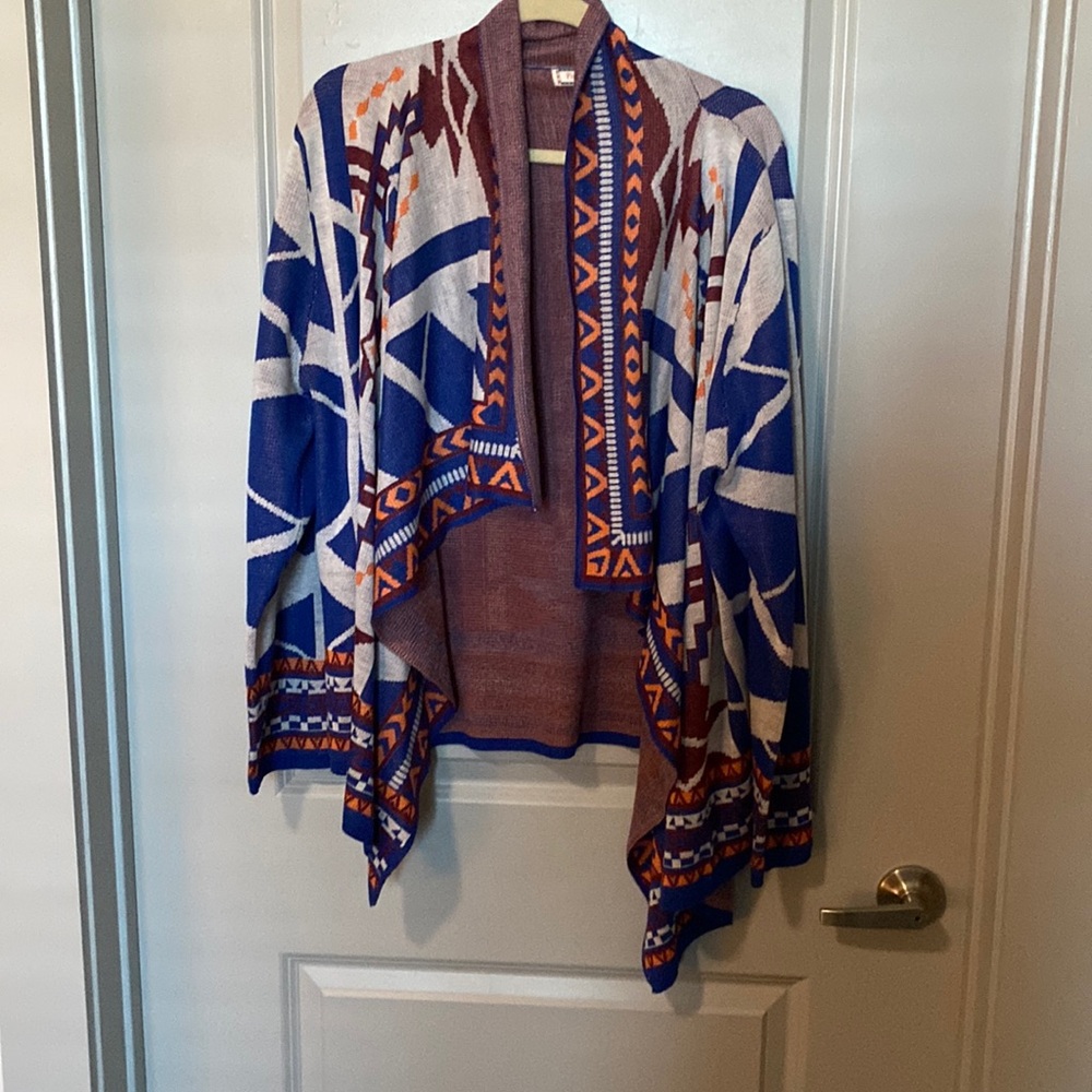Cute cardigan!